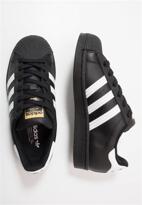 are adidas superstar unisex.